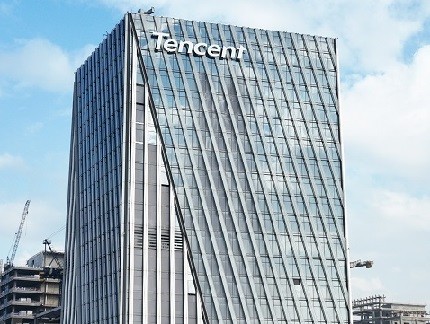 幕墻發光字廠家成功案例丨騰訊大廈發光字工程