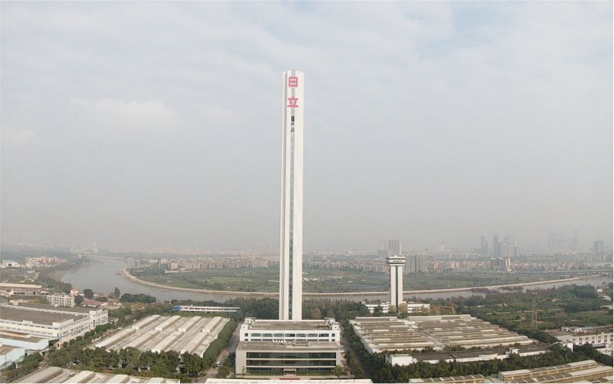 廣州日立電梯塔丨樓體發光字白天效果