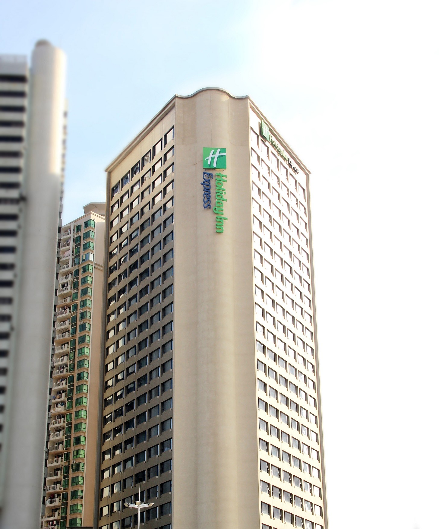 樓體發光字