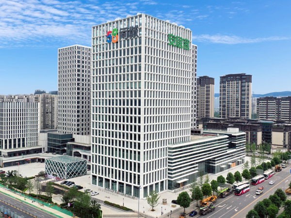 樓頂吸塑發光字的維修成本高嗎？