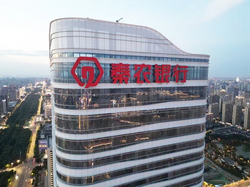 玻璃幕墻發光字定制需要多久？
