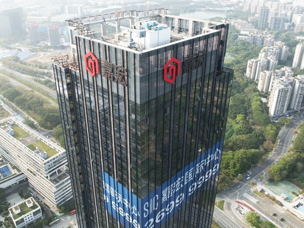 樓頂logo發光字能用多少年？