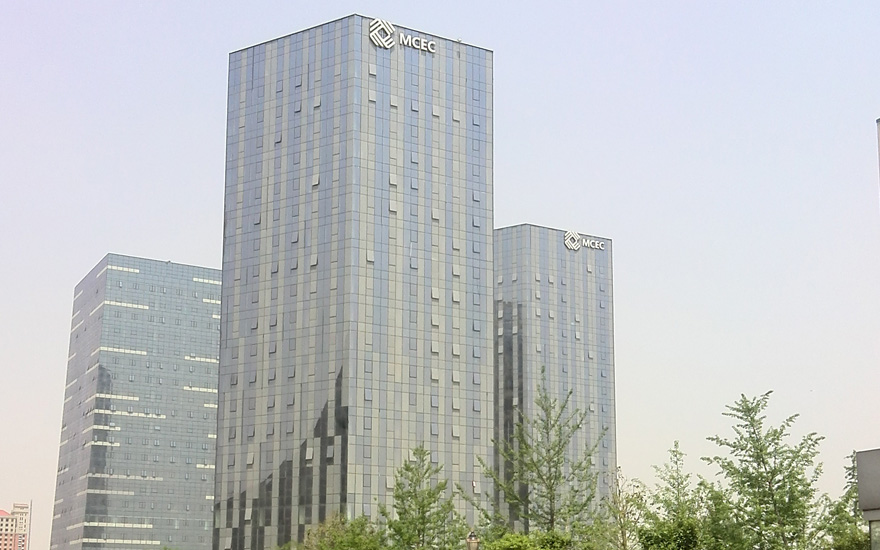 西安中西部大廈LED塔樓發光字工程