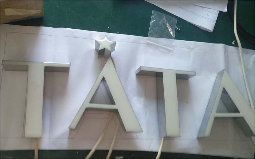 TATA連鎖品牌舞臺LED樹脂發光字
