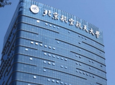 維修樓體發光字標識的成本高不高？